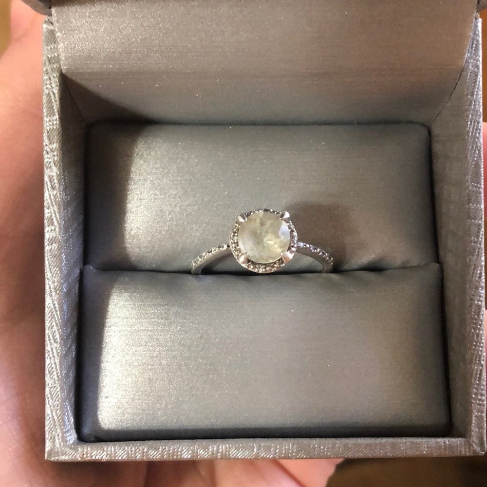Ring